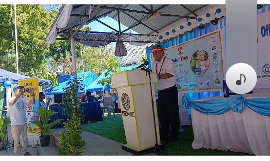 Minister Tekeeua Tarati